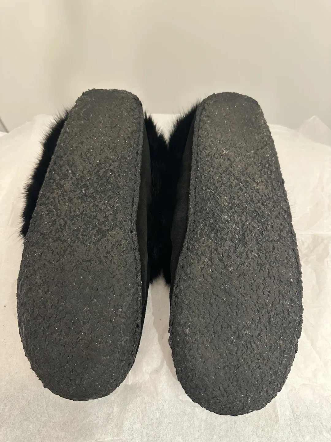 Laurentian Chief Black Moccasins-Woman’s Size 8 image indicator(6)