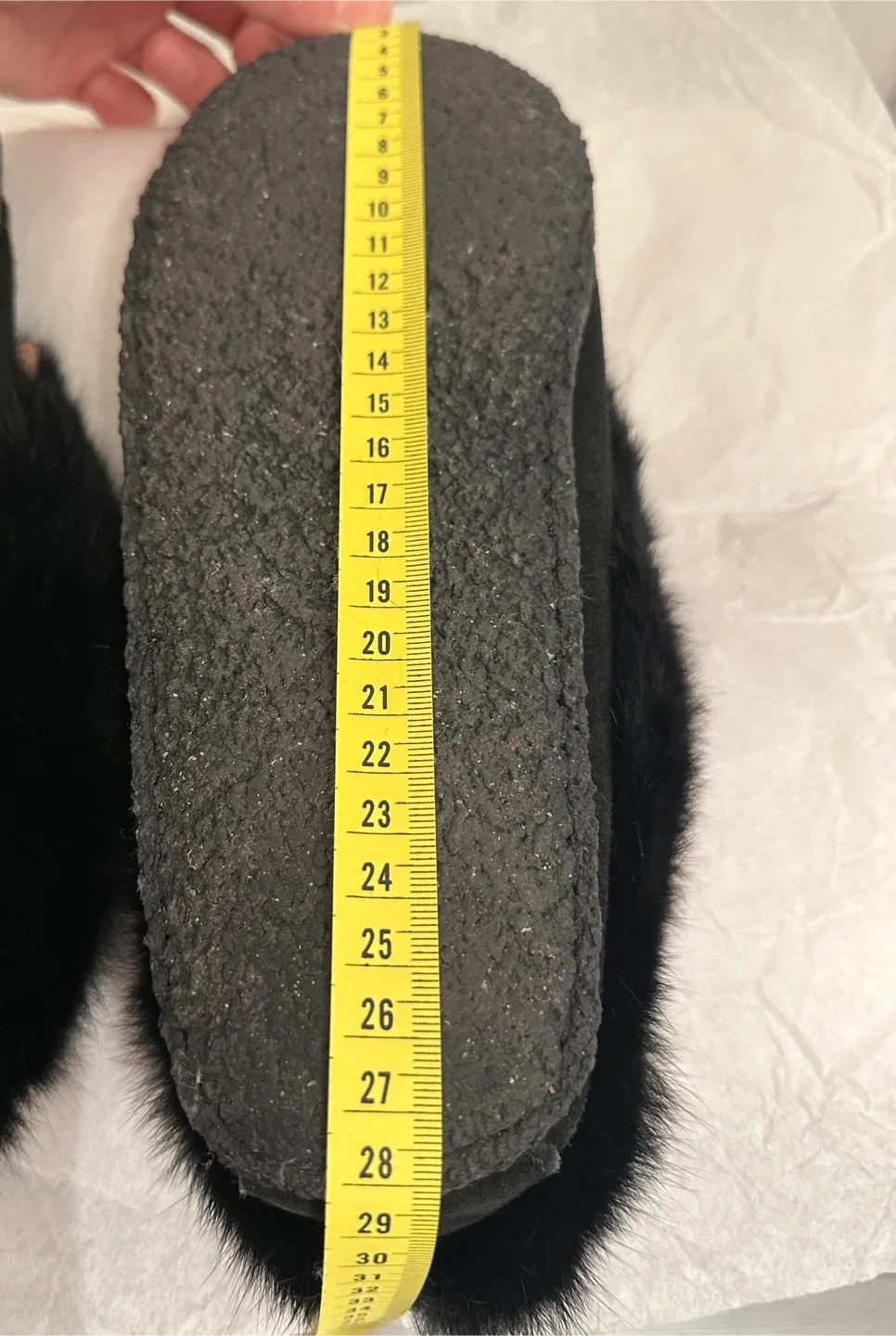 Laurentian Chief Black Moccasins-Woman’s Size 8 image indicator(7)