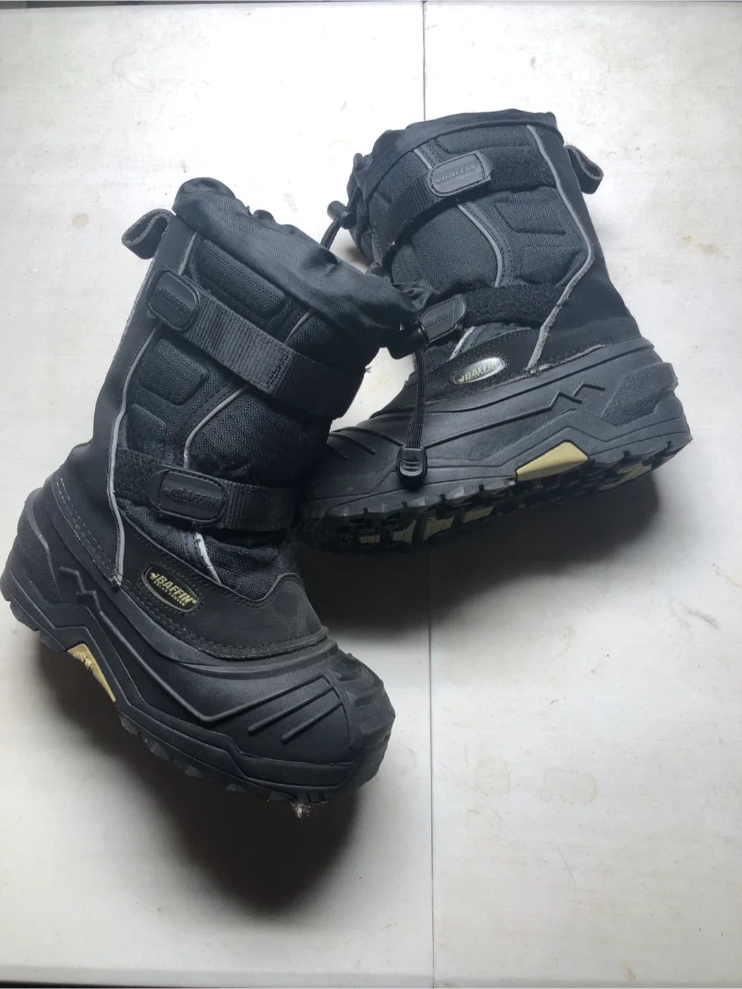 Baffin Winter Boots ( Kids Size 3 )