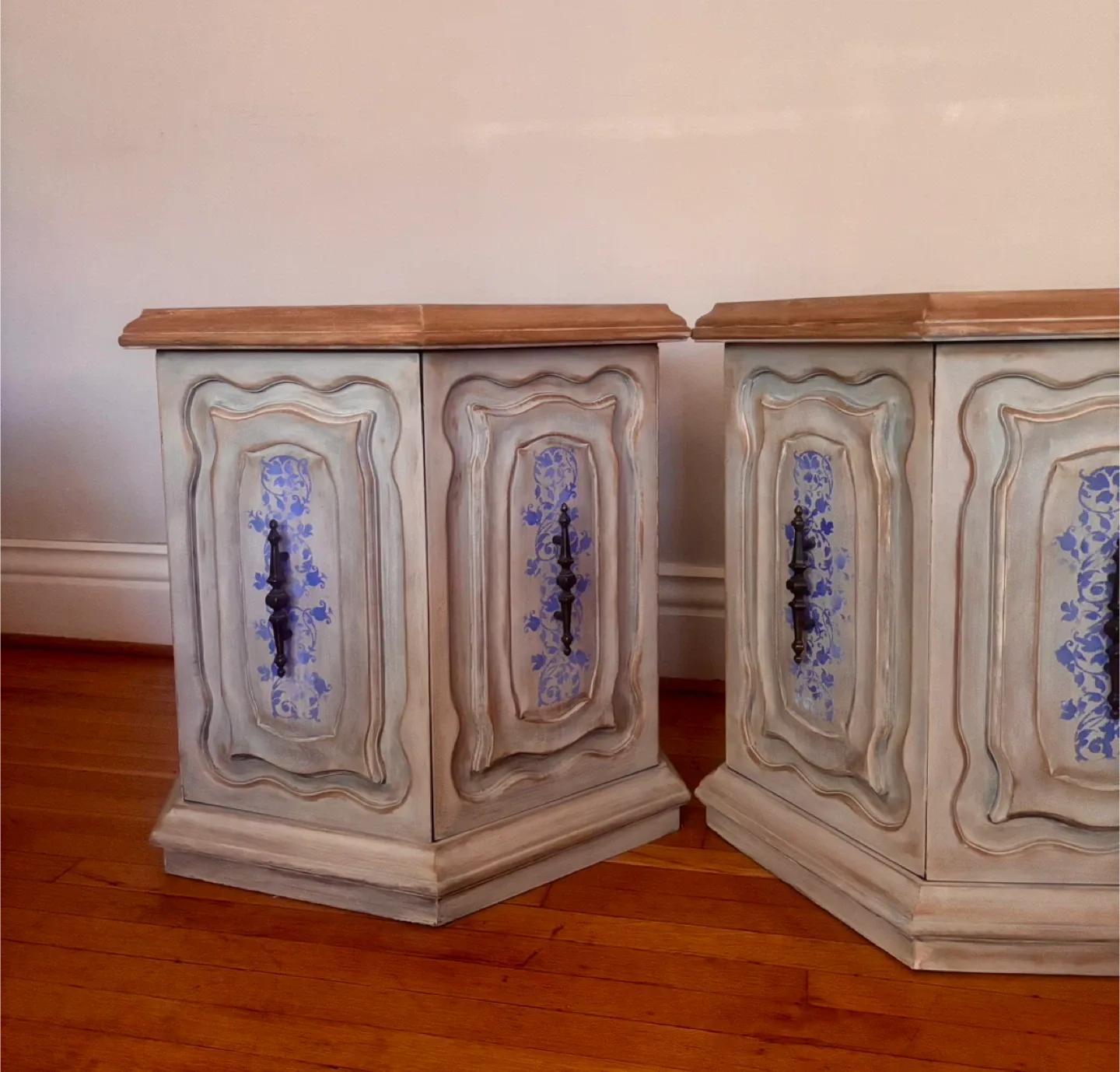 Pair of Vintage French Provincial Nightstands image indicator(5)