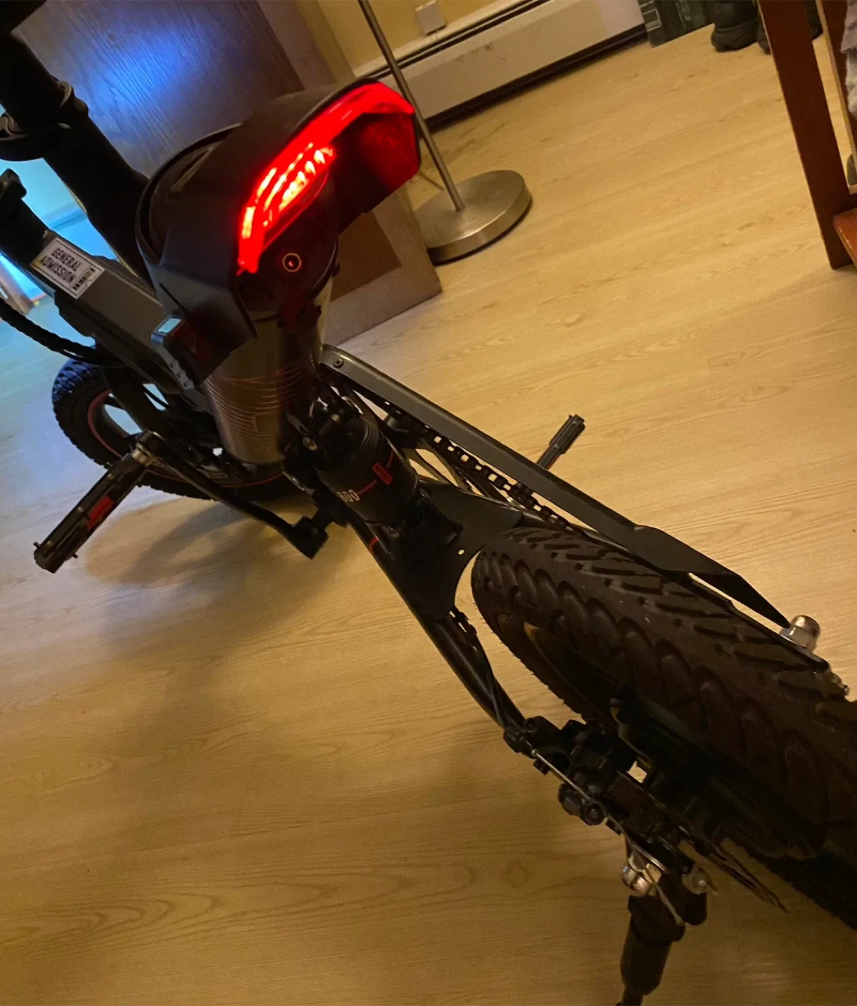 E-Ride Compact Folding Electric Bike image indicator(3)