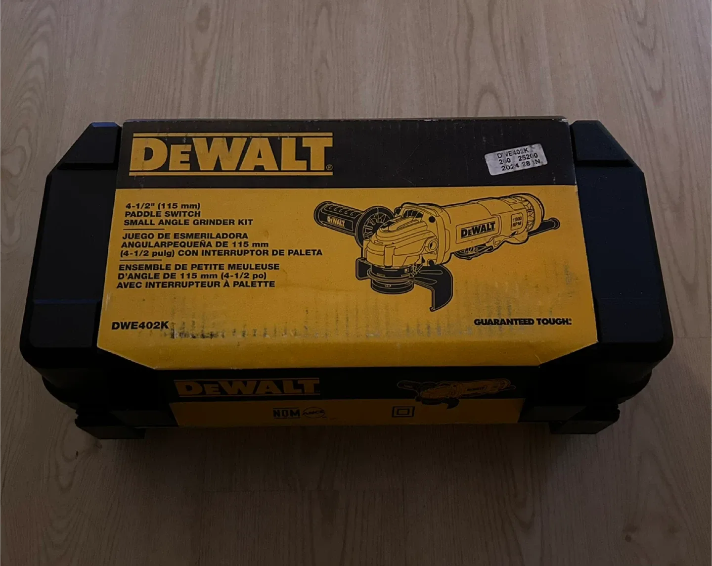$90 DeWalt 4-1/2" Small Angle Grinder Kit (DWE402K)