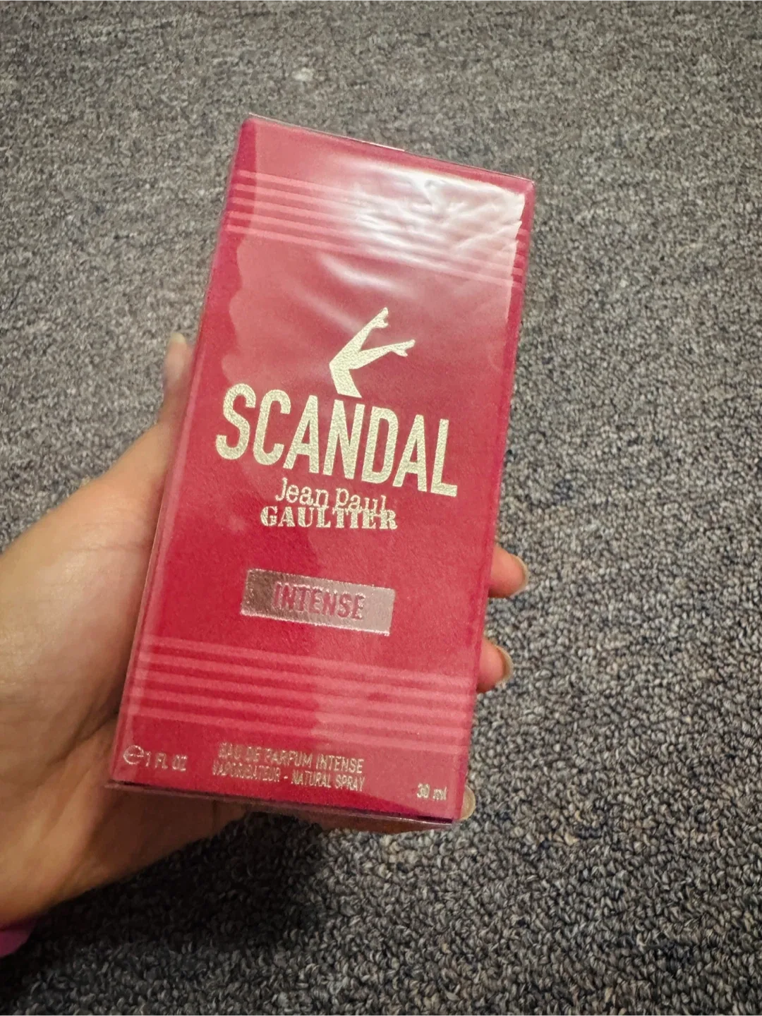 Perfume On sale image indicator(3)