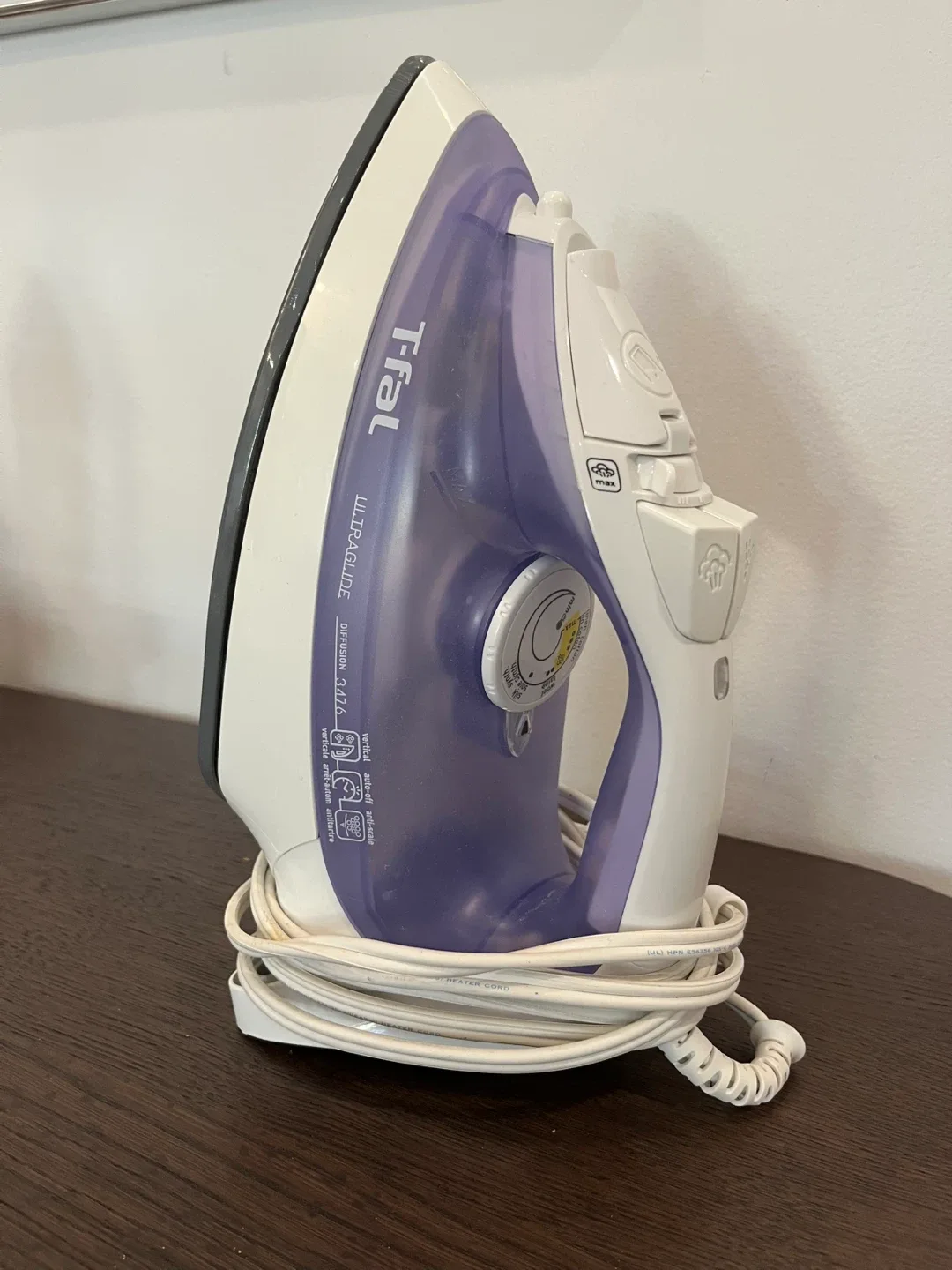 T-fal Ultraglide Diffusion Iron
