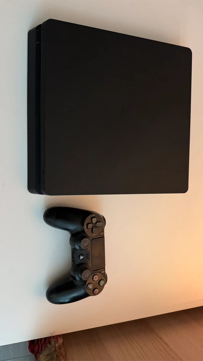 PlayStation 4 (PS4) Console - Black - photo 3