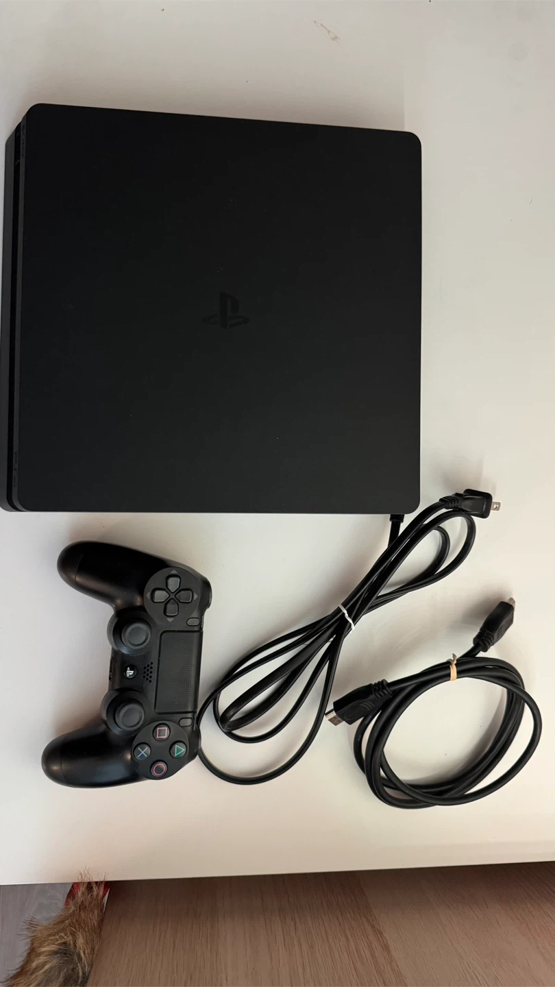 PlayStation 4 (PS4) Console - Black