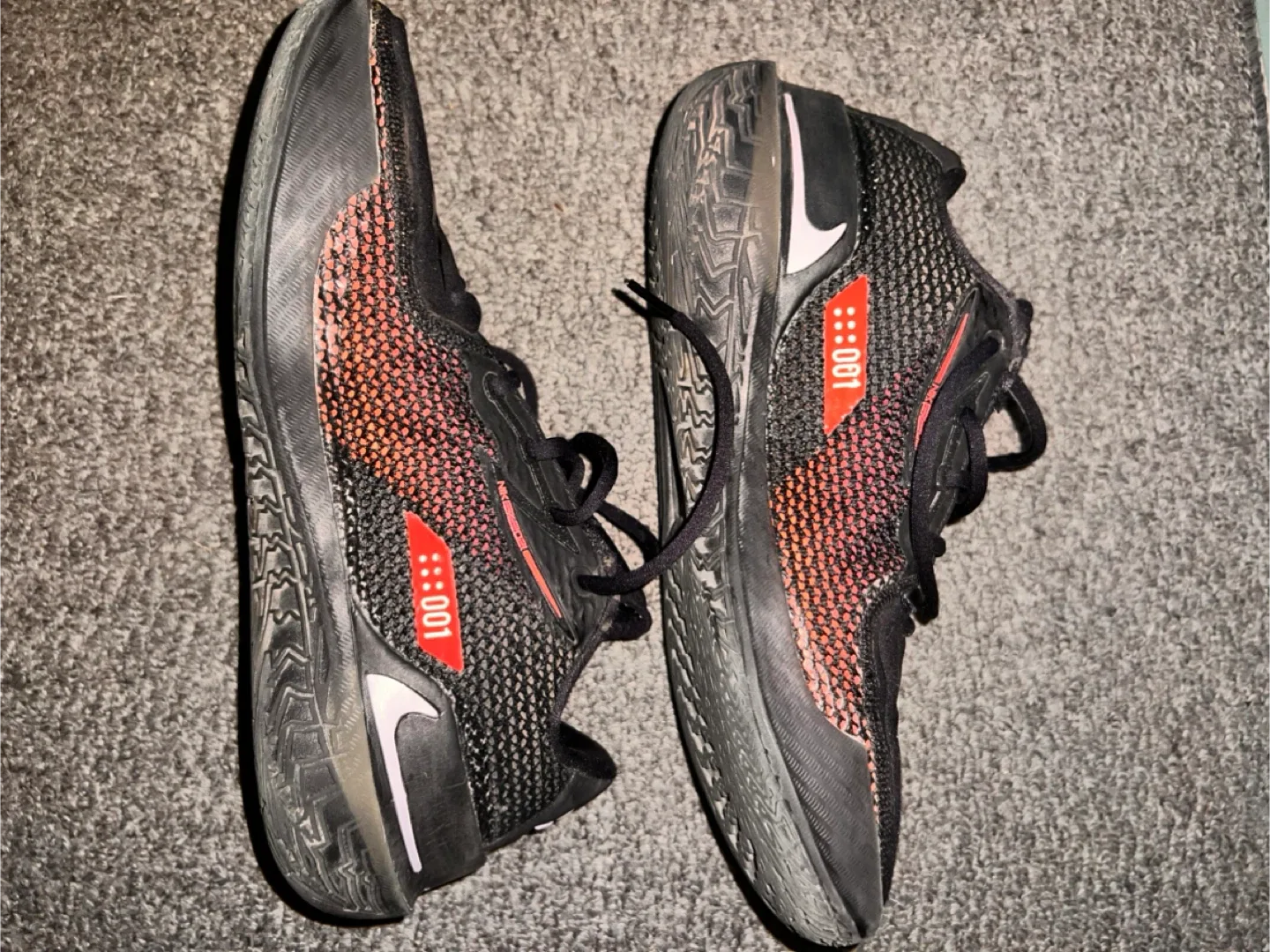 Nike Zoom GT Cut Black Crimson Green image indicator(2)