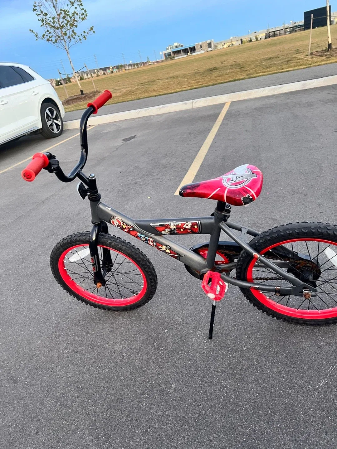 Avengers Kids Bike - 16 inch image indicator(6)