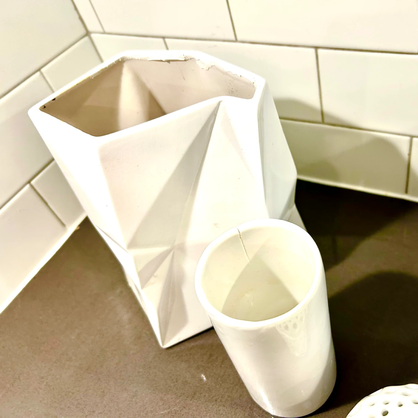 Lot of Polished White Ceramic Boho Chic Decor - photo 4