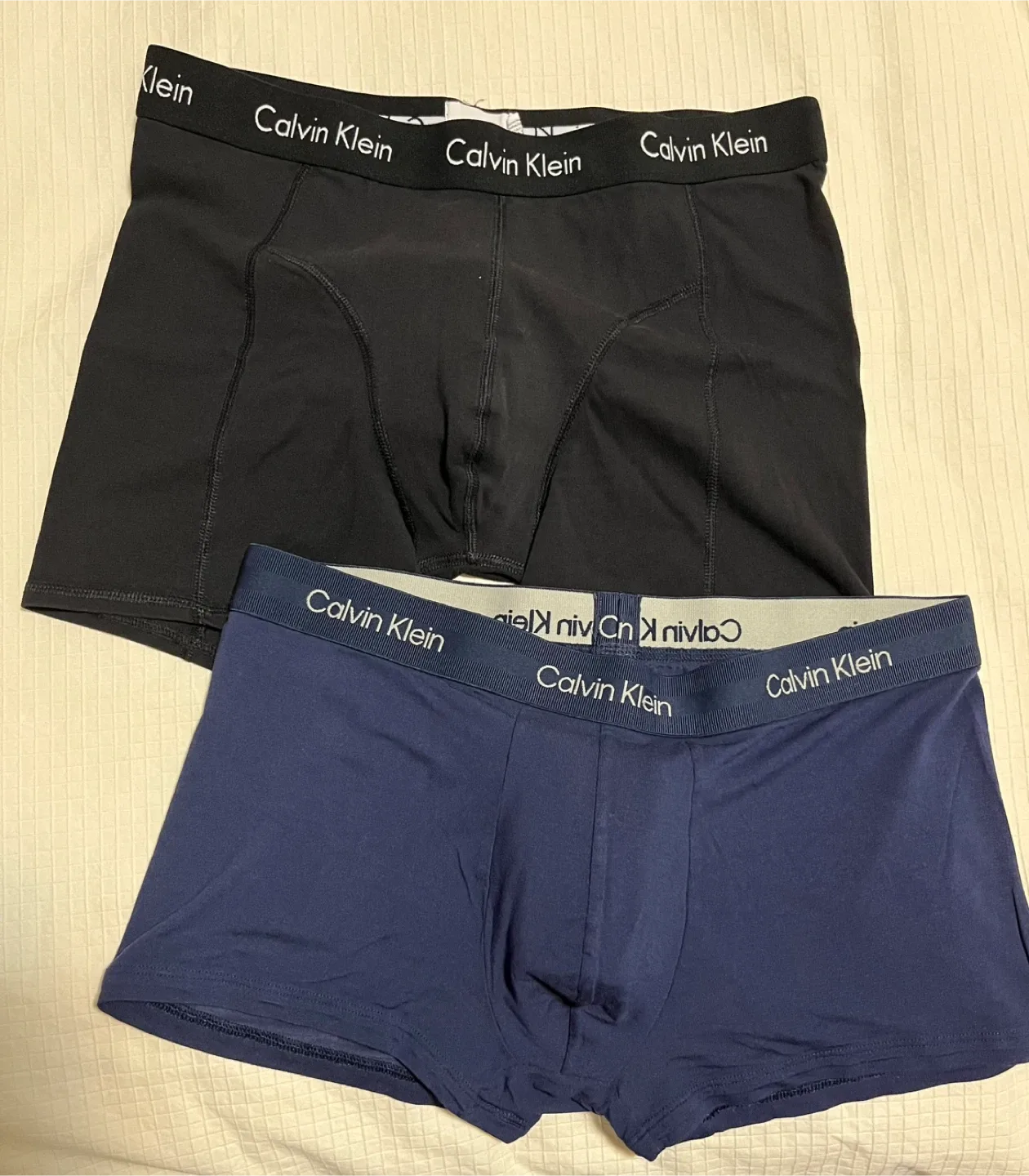 Calvin Klein Men's Boxer Briefs - Black & Blue Size Large.