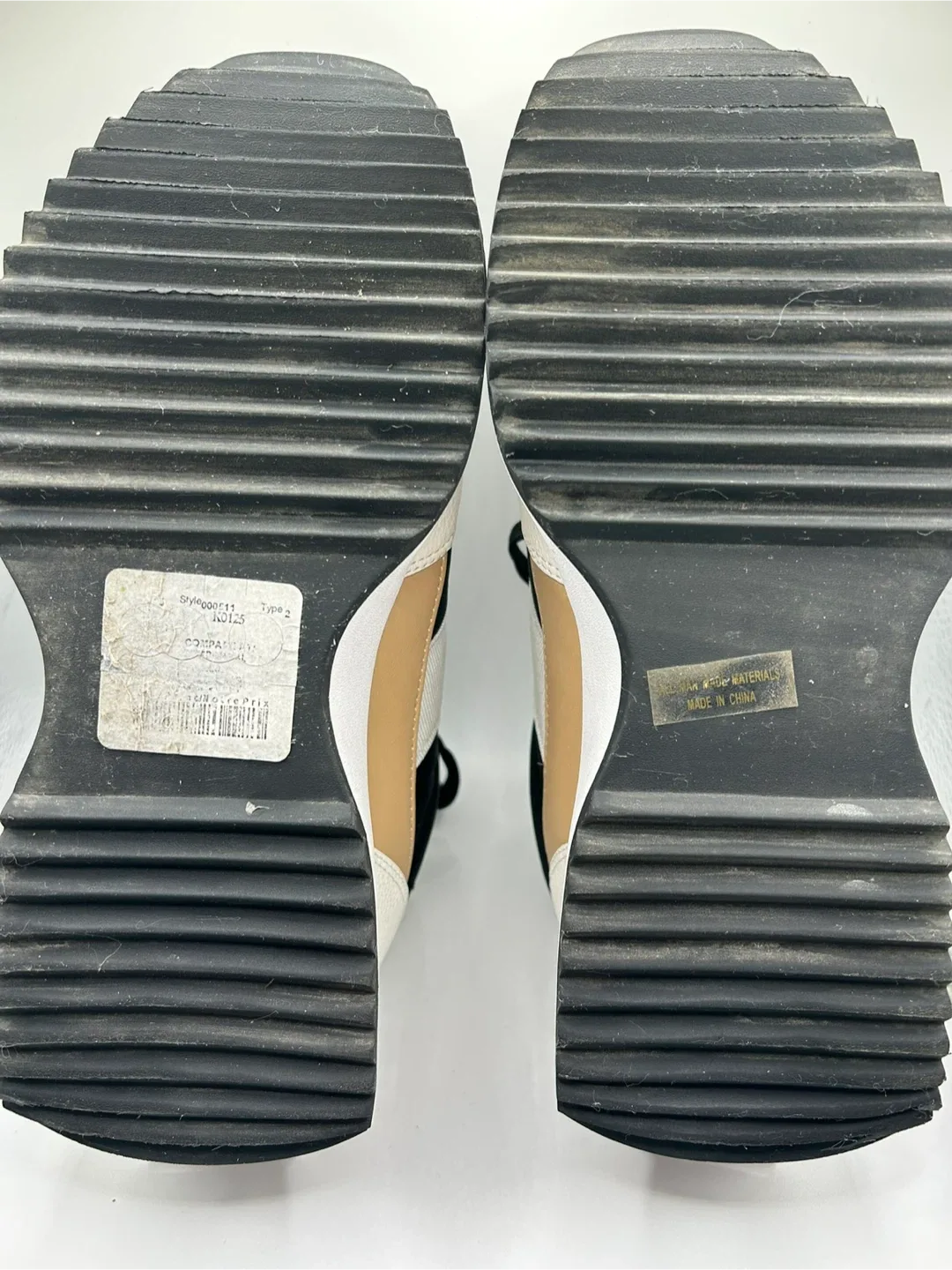 Size 7.5 - Black, White & Beige Fashion Sneakers image indicator(8)