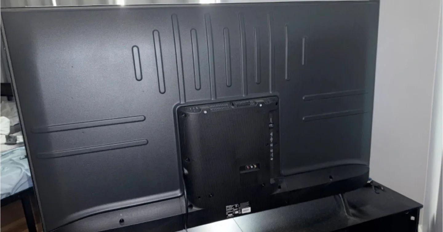 Hisense Roku TV image indicator(3)