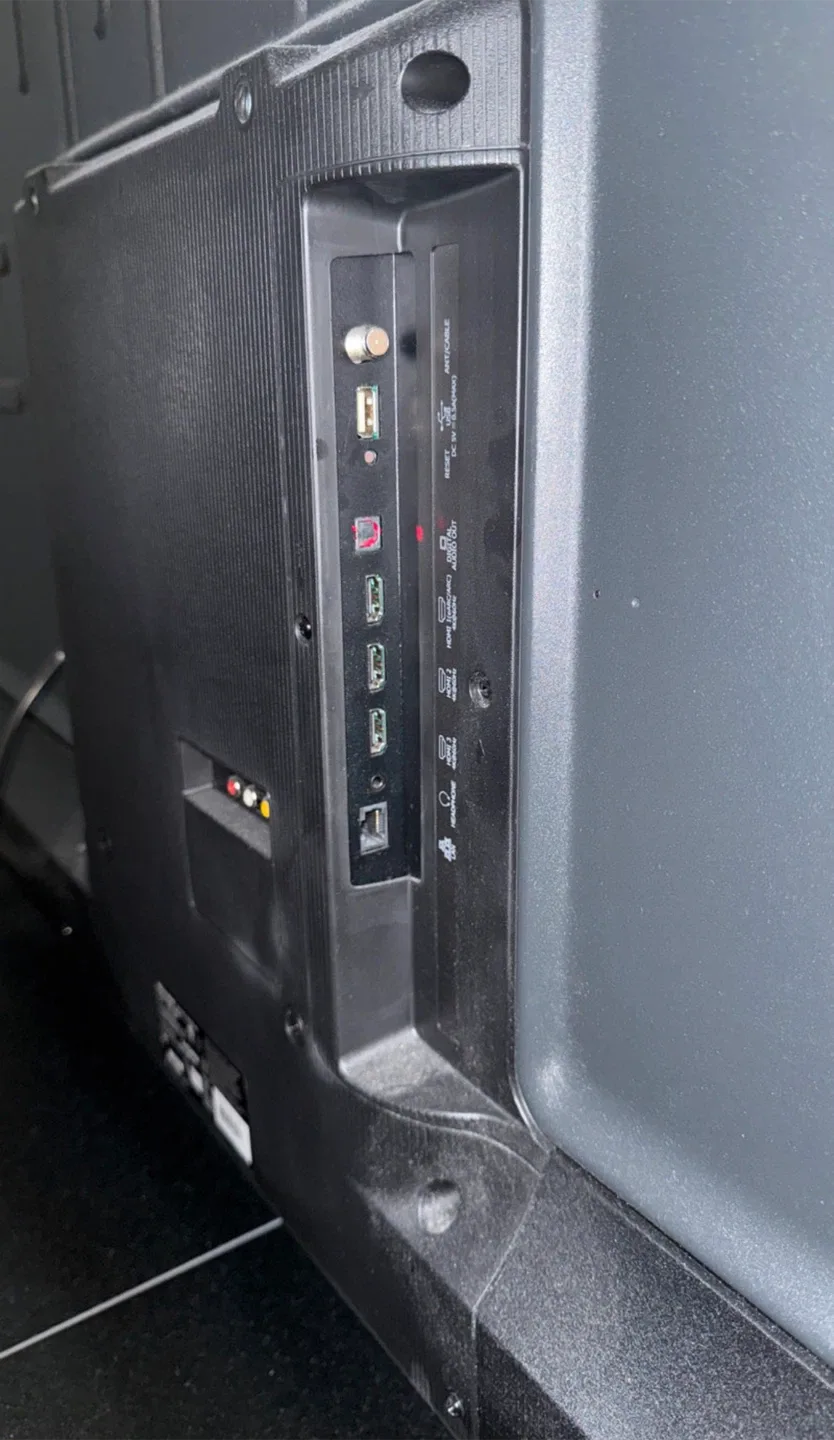 Hisense Roku TV image indicator(4)