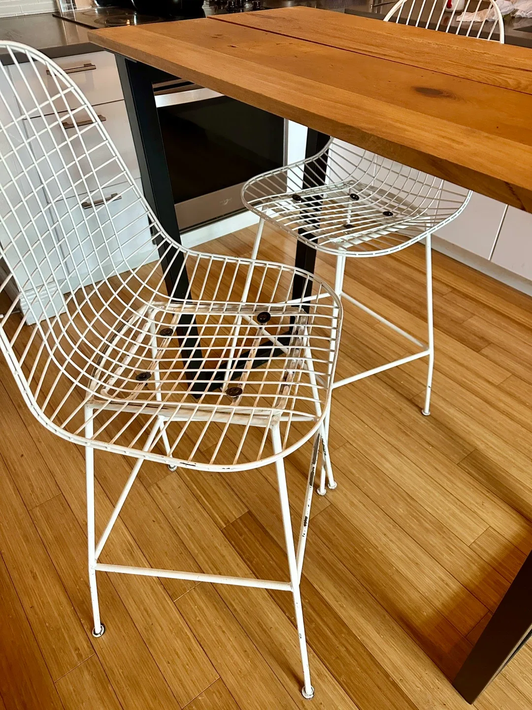 BAR HEIGHT KITCHEN ISLAND W BERTOIA STOOL VINTAGE RECLAIMED WOOD image indicator(4)