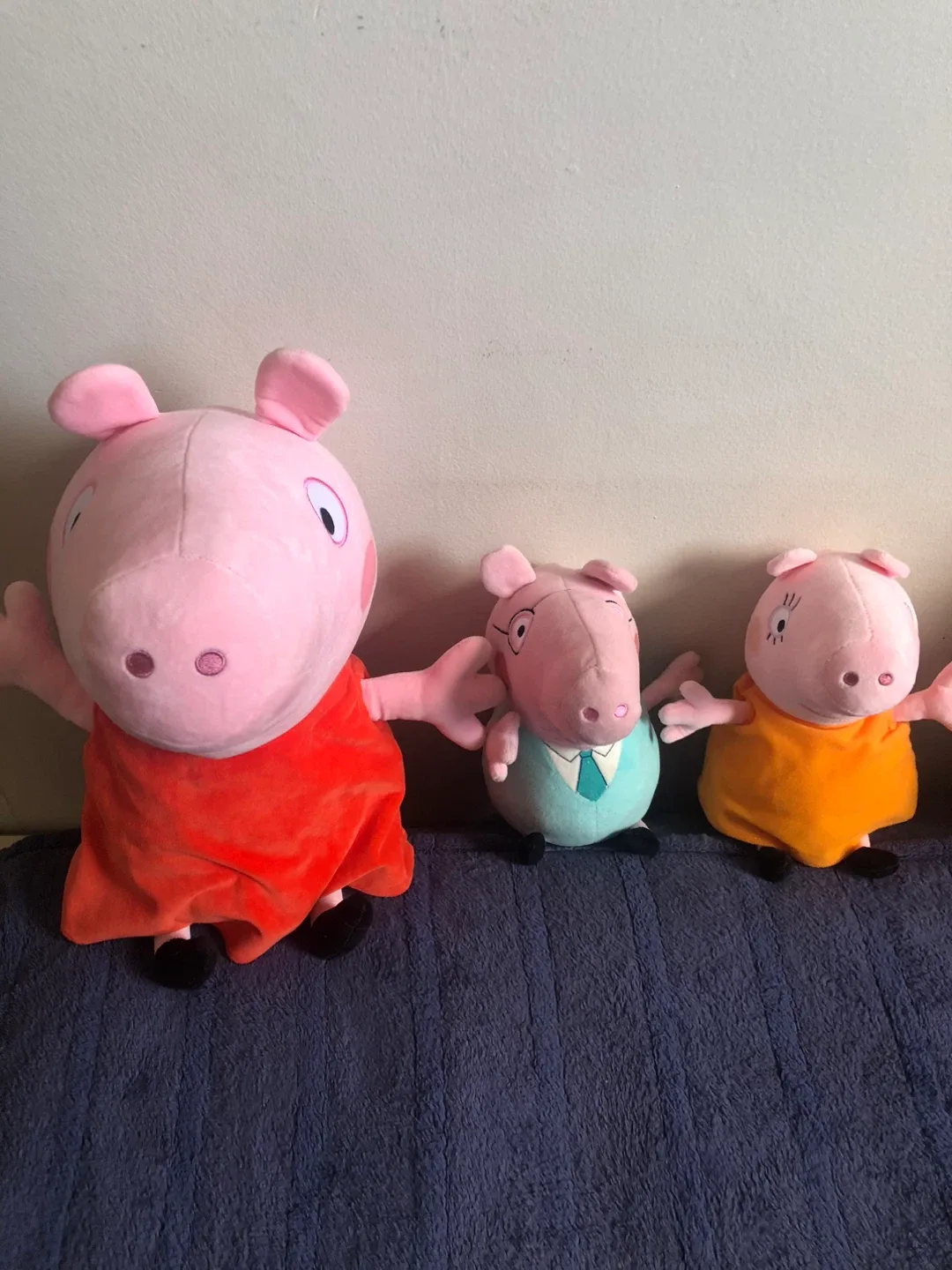 Peppa Pig Plush image indicator(2)