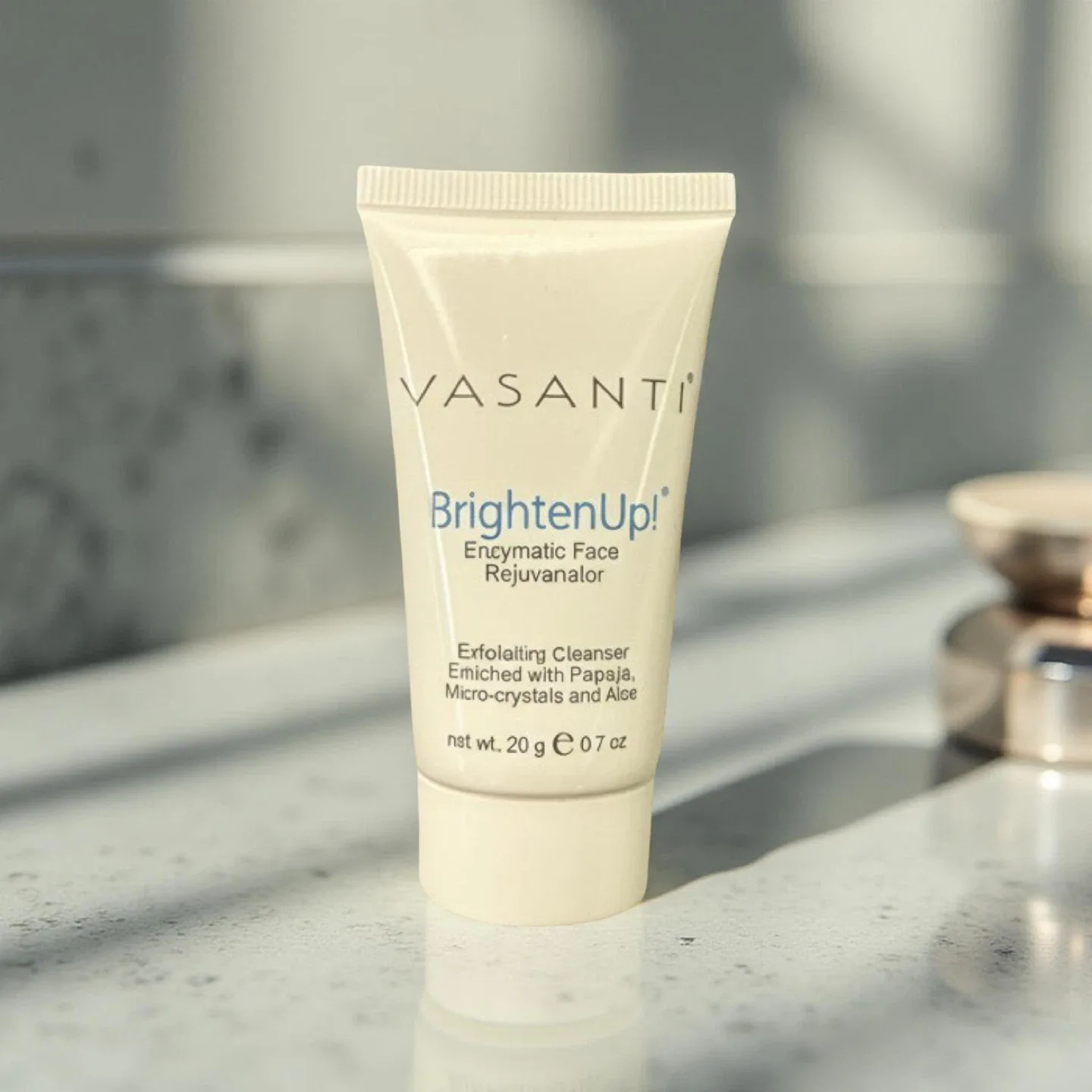 FREE Vasanti BrightenUp! Enzymatic Face Rejuvenator (20g)