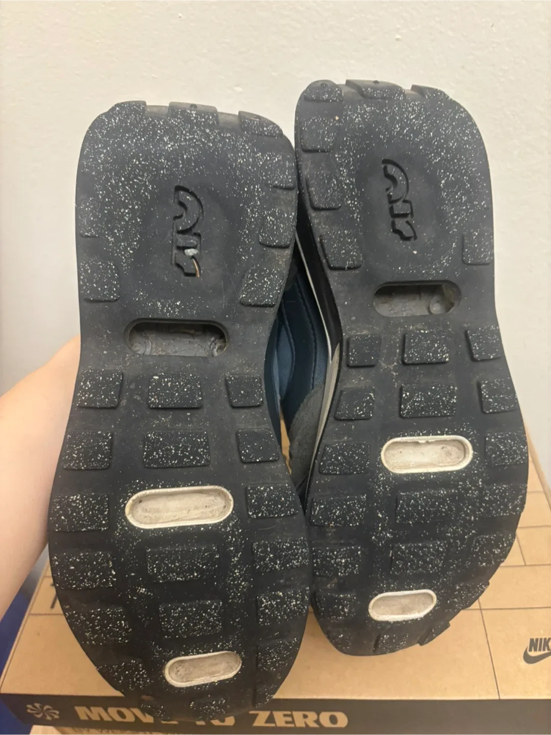 Pre-owned Nike Air Max Pre-Day LX image indicator(3)