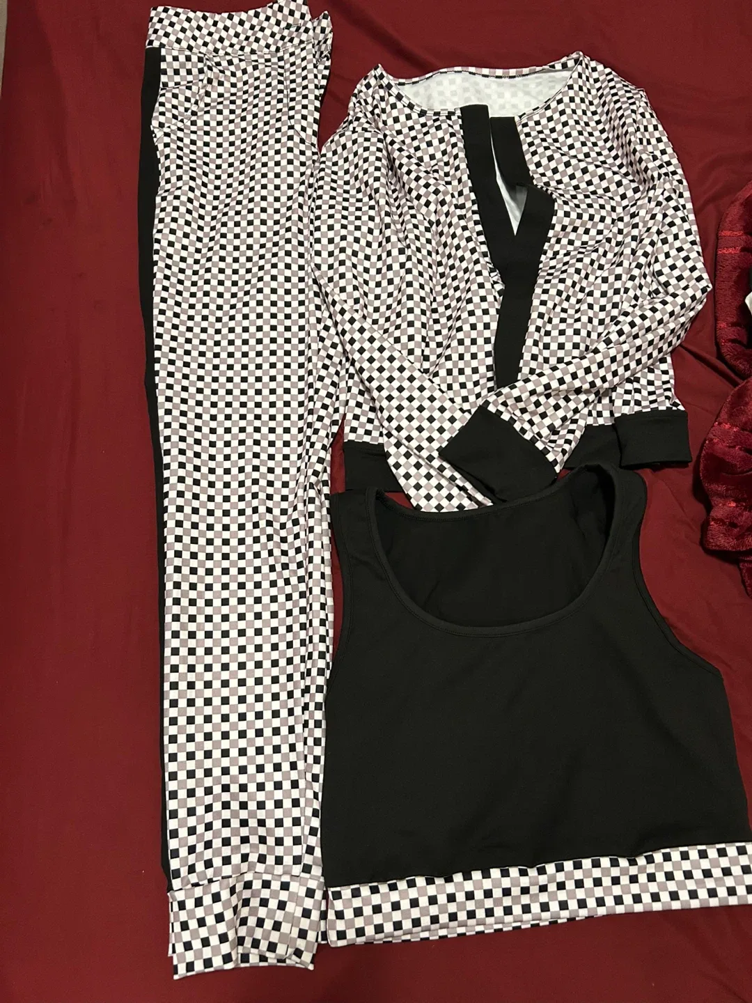 3-Piece Checkered Lounge Set
