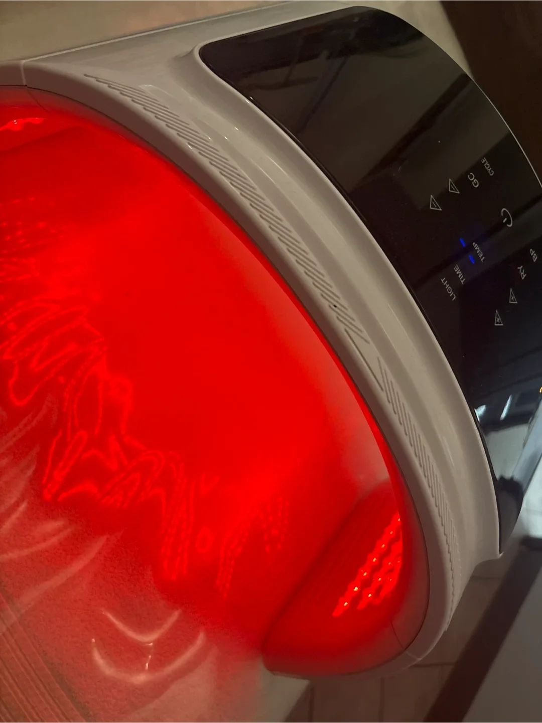 LED Light Therapy Mask