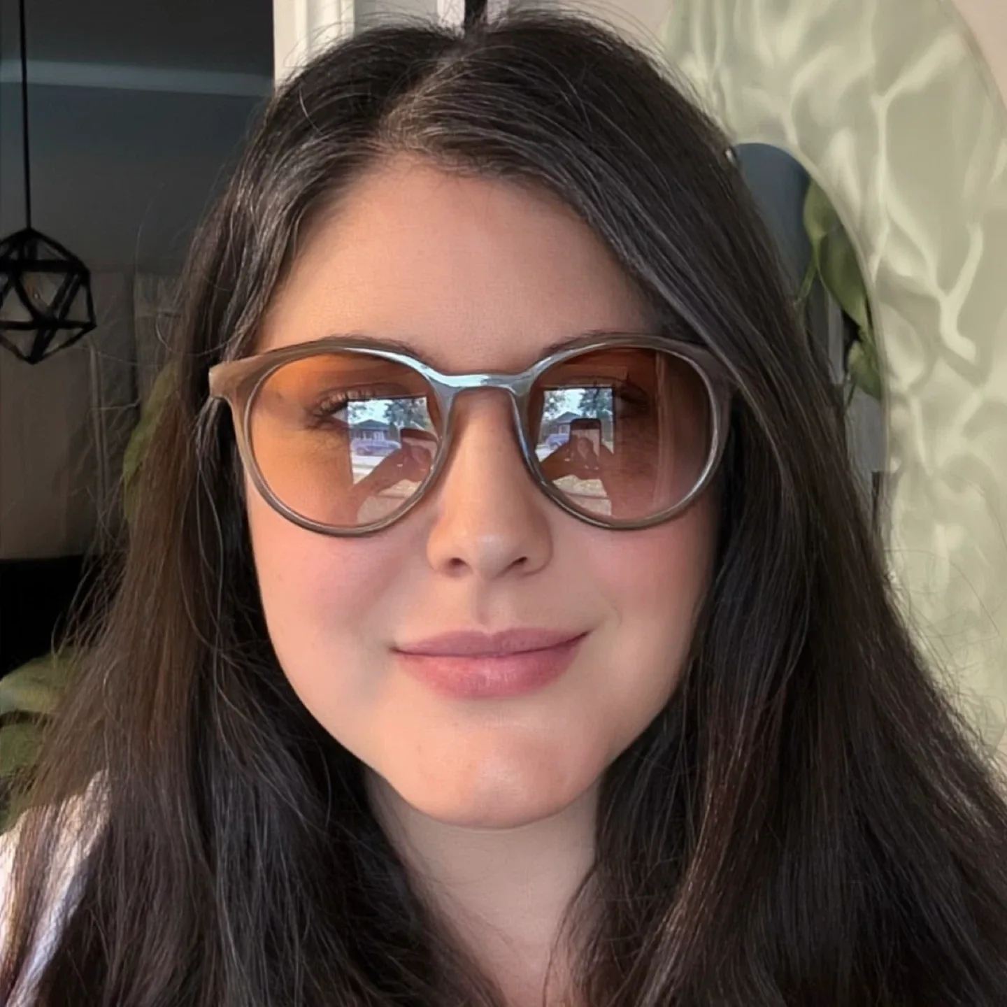 Meet Glasses Light Tint Round Brown Gradient Lens Sunglasses (5)