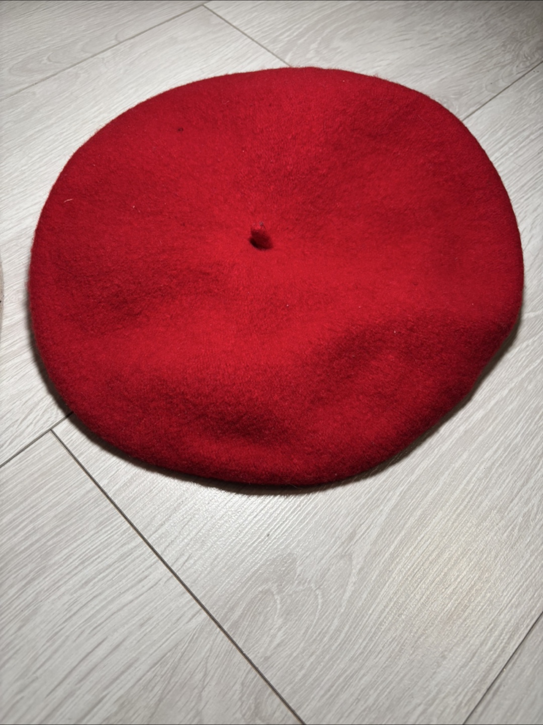 2 Pack 100% Wool Beret Set Red & Cream - photo 3