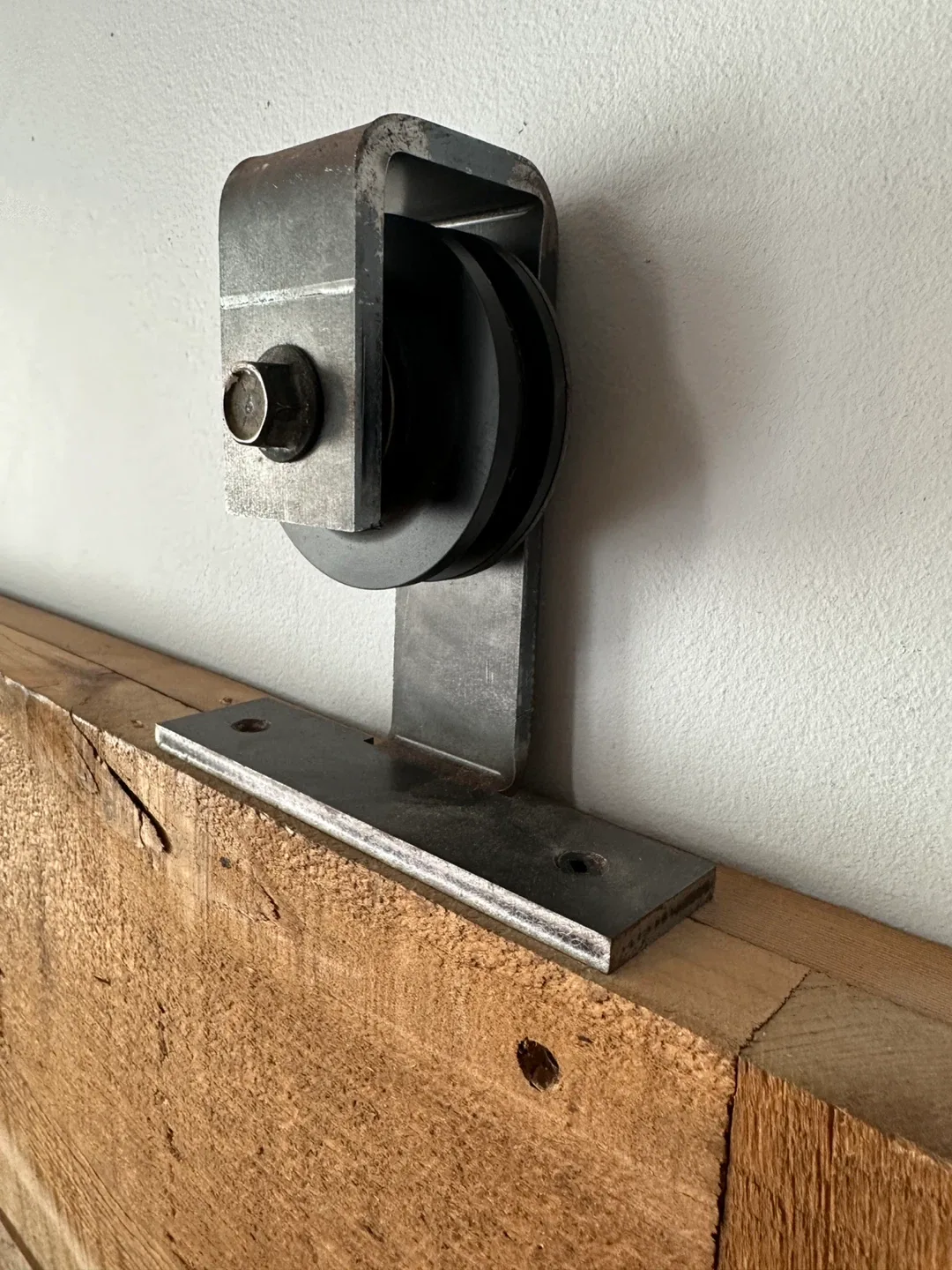 LARGE SLIDING BARN DOOR / PARTITION WALL VINTAGE RECLAIMED WOOD image indicator(2)