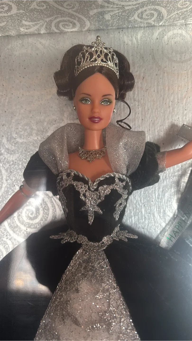 Millennium Princess Teresa Friend of Barbie Doll image indicator(2)