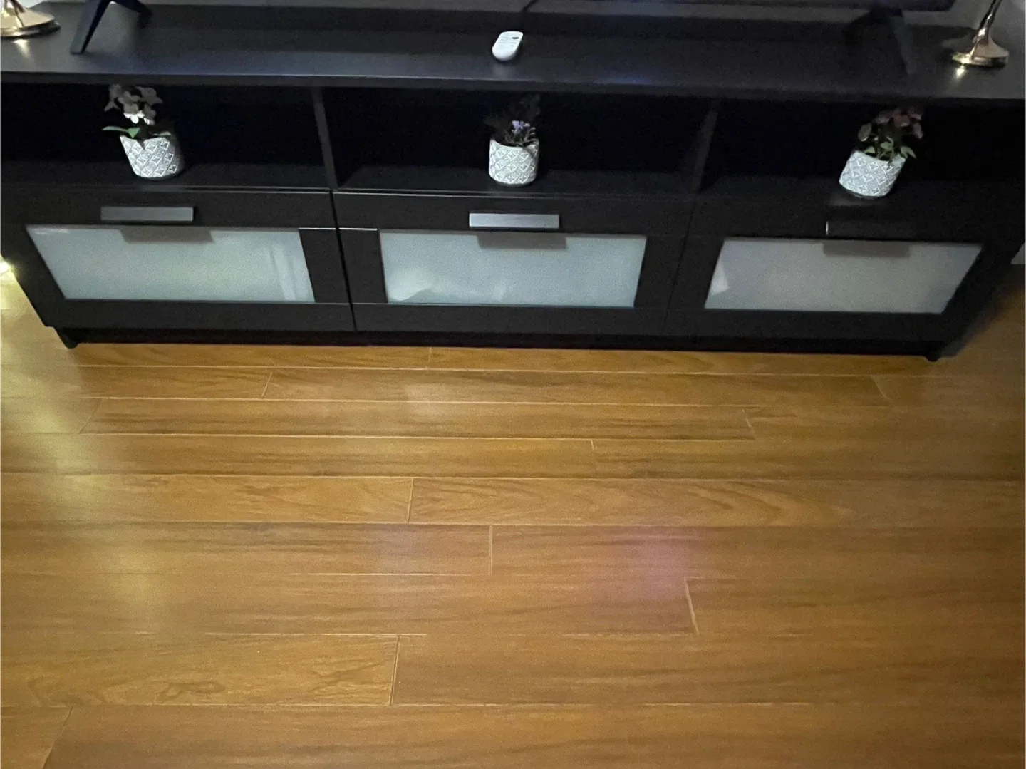 Move out sale - Tv Stand/ Bench image indicator(5)