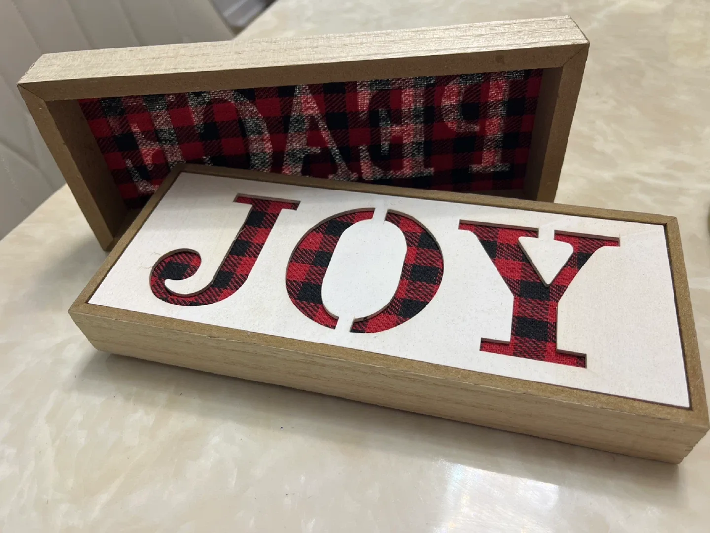 JOY & PEACE Wooden Signs with Plaid Pattern image indicator(5)