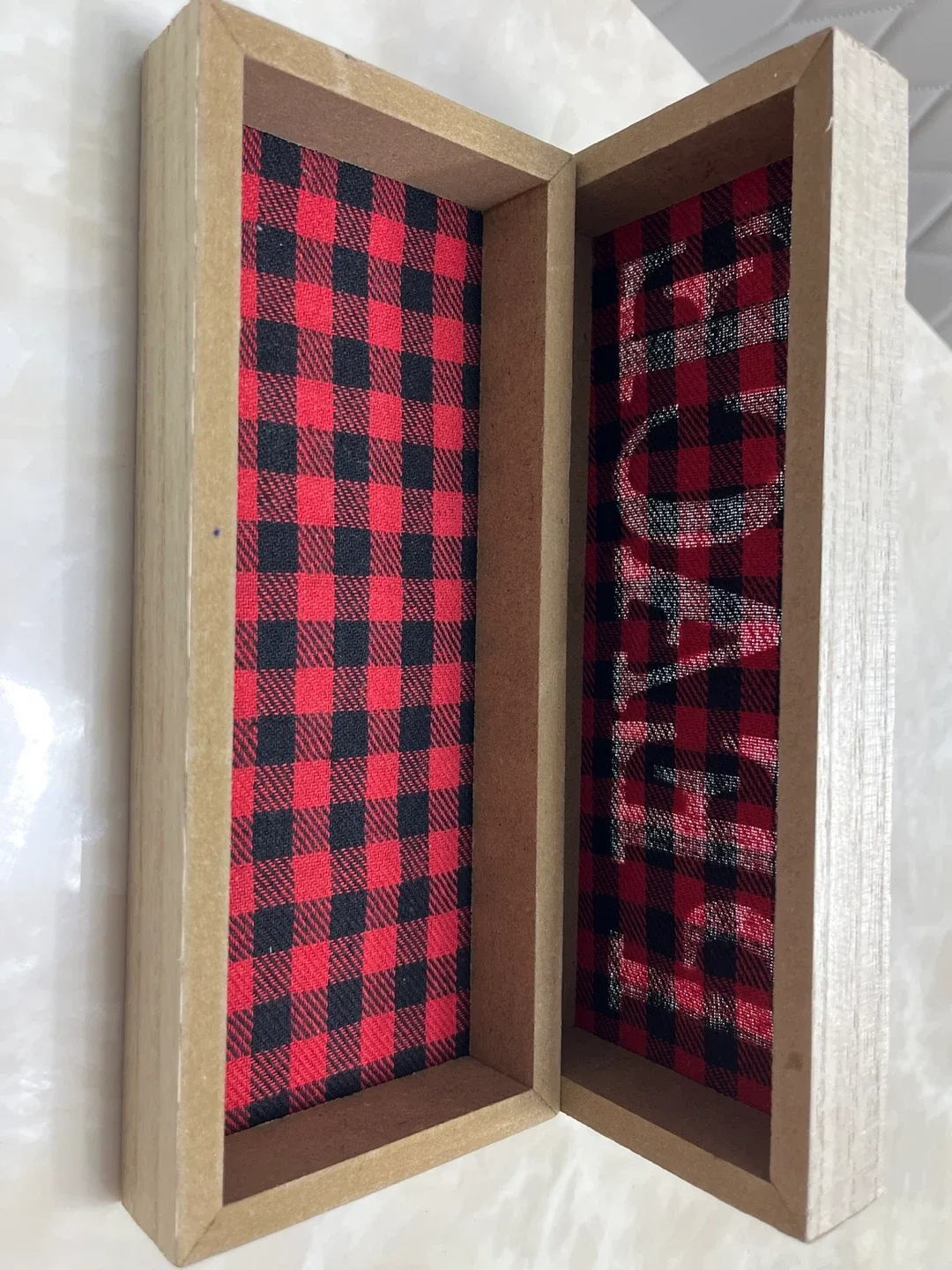 JOY & PEACE Wooden Signs with Plaid Pattern image indicator(4)