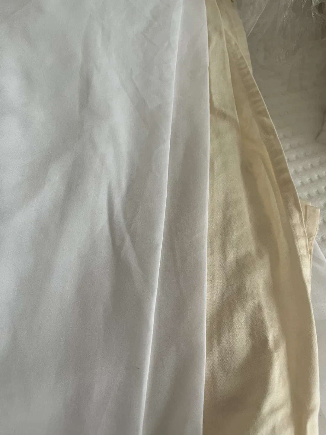 Queen bed skirts image indicator(2)