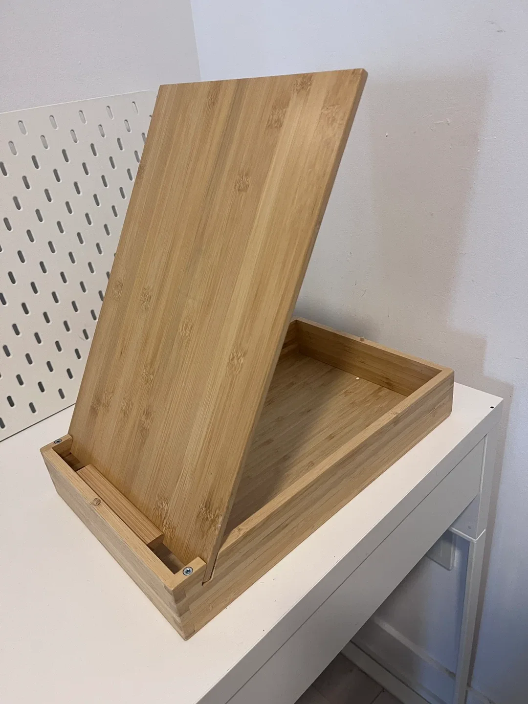 Adjustable Bamboo Painting Stand