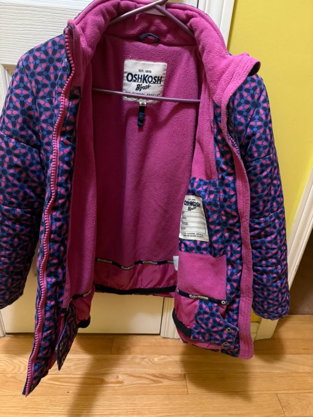 OshKosh B'gosh Puffer Jacket - Size 10 image indicator(4)