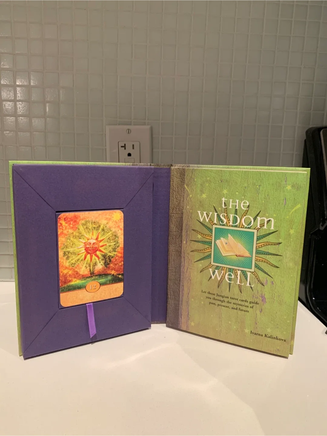 🎁 NEW! The Wisdom Well: Set of cards/book image indicator(3)