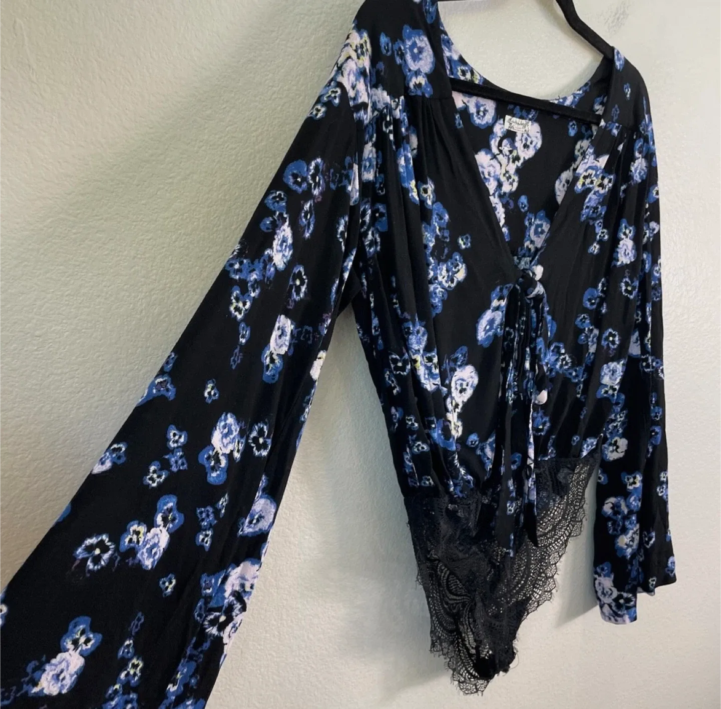 New Free People ‘Forties Feels’ Floral Bodysuit image indicator(6)