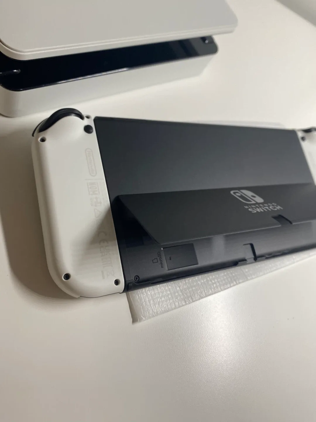 Nintendo Switch OLED image indicator(7)