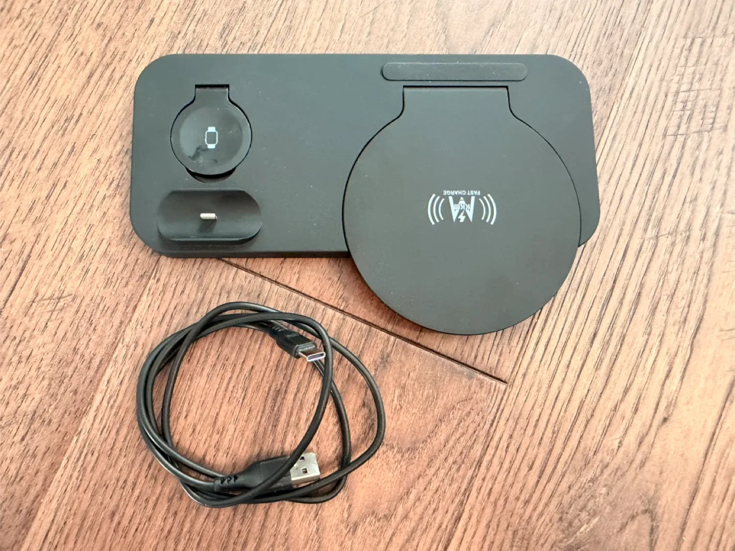 3 in 1 Apple Wireless Charging Station - Black