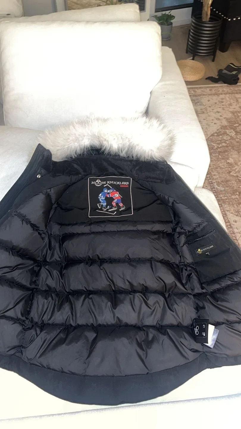 Moose Knuckles Down Parka, Blue Size M (kids) image indicator(2)