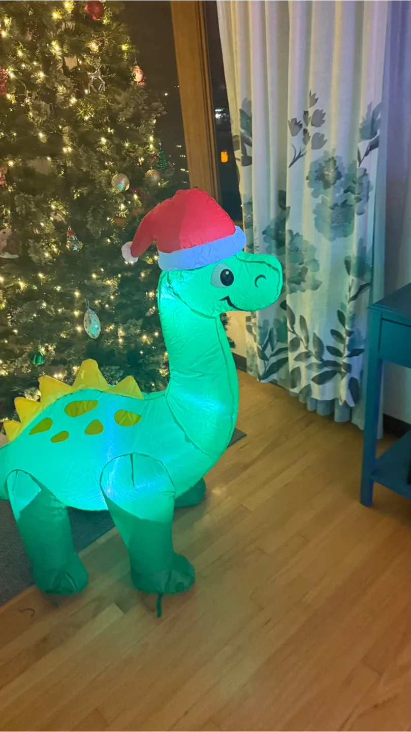 New 4ft Inflatable Christmas Dinosaur Decoration image indicator(2)