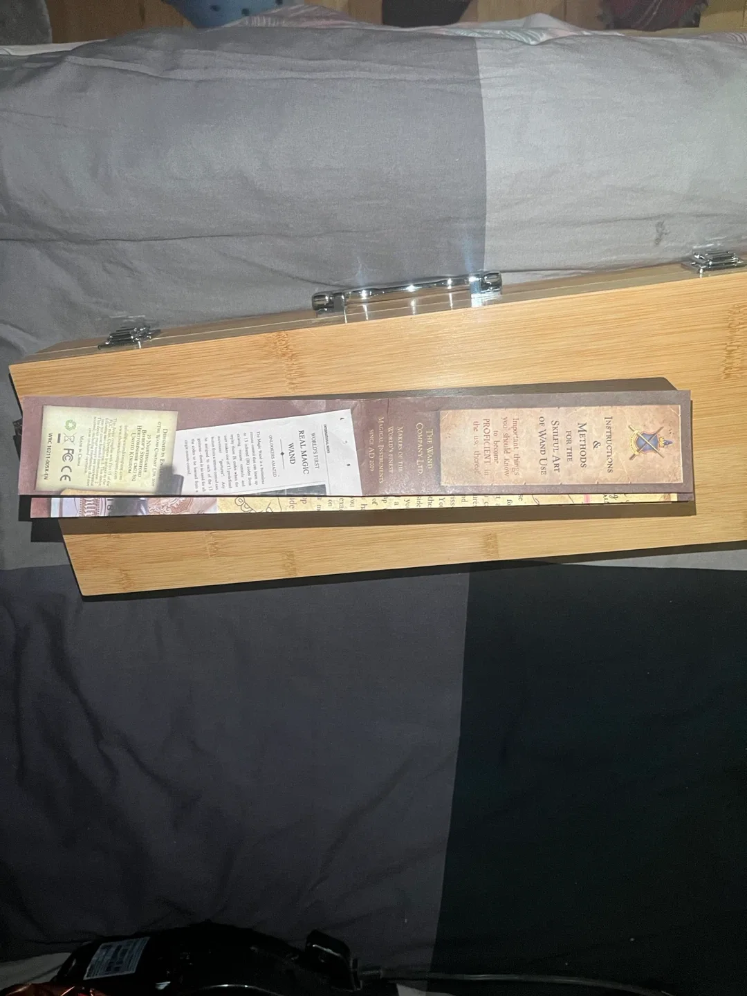 The Wizarding World Real Magic Wand image indicator(4)