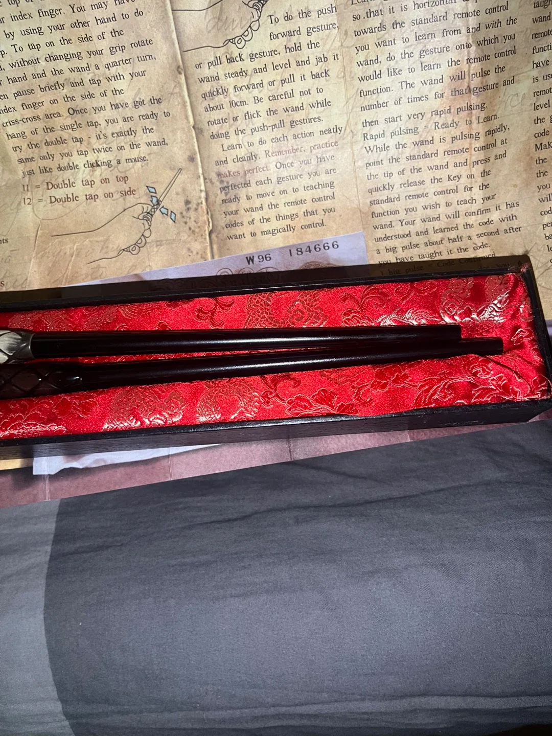 The Wizarding World Real Magic Wand image indicator(3)