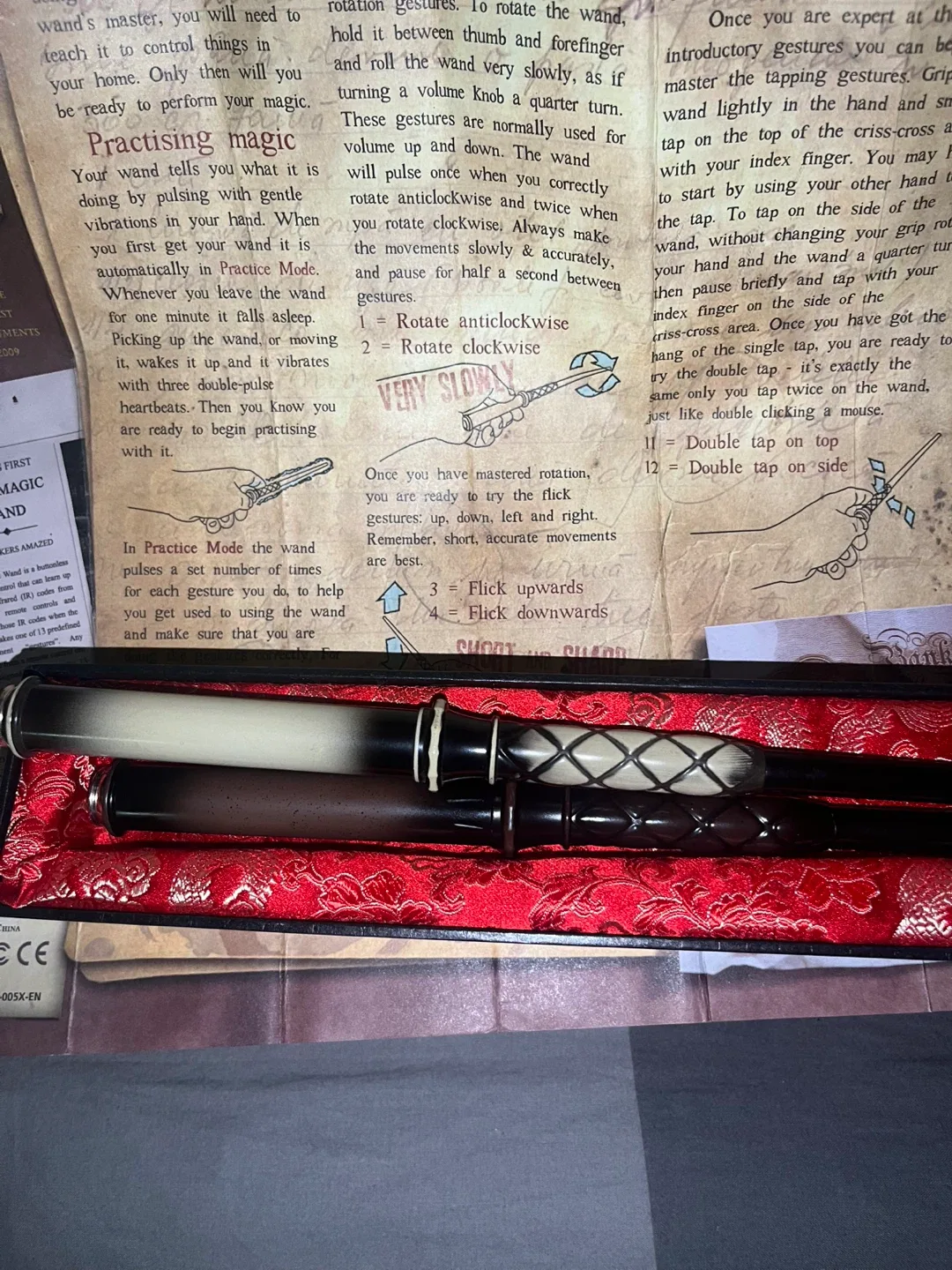 The Wizarding World Real Magic Wand image indicator(2)