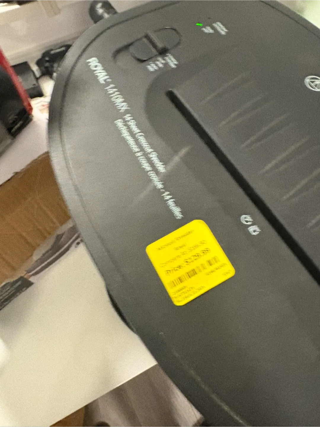 Royal 1410MX 14-Sheet Crosscut Shredder