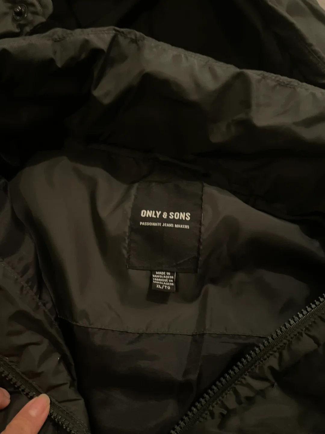 Only & Sons Puffer Jacket - XL/TG image indicator(2)