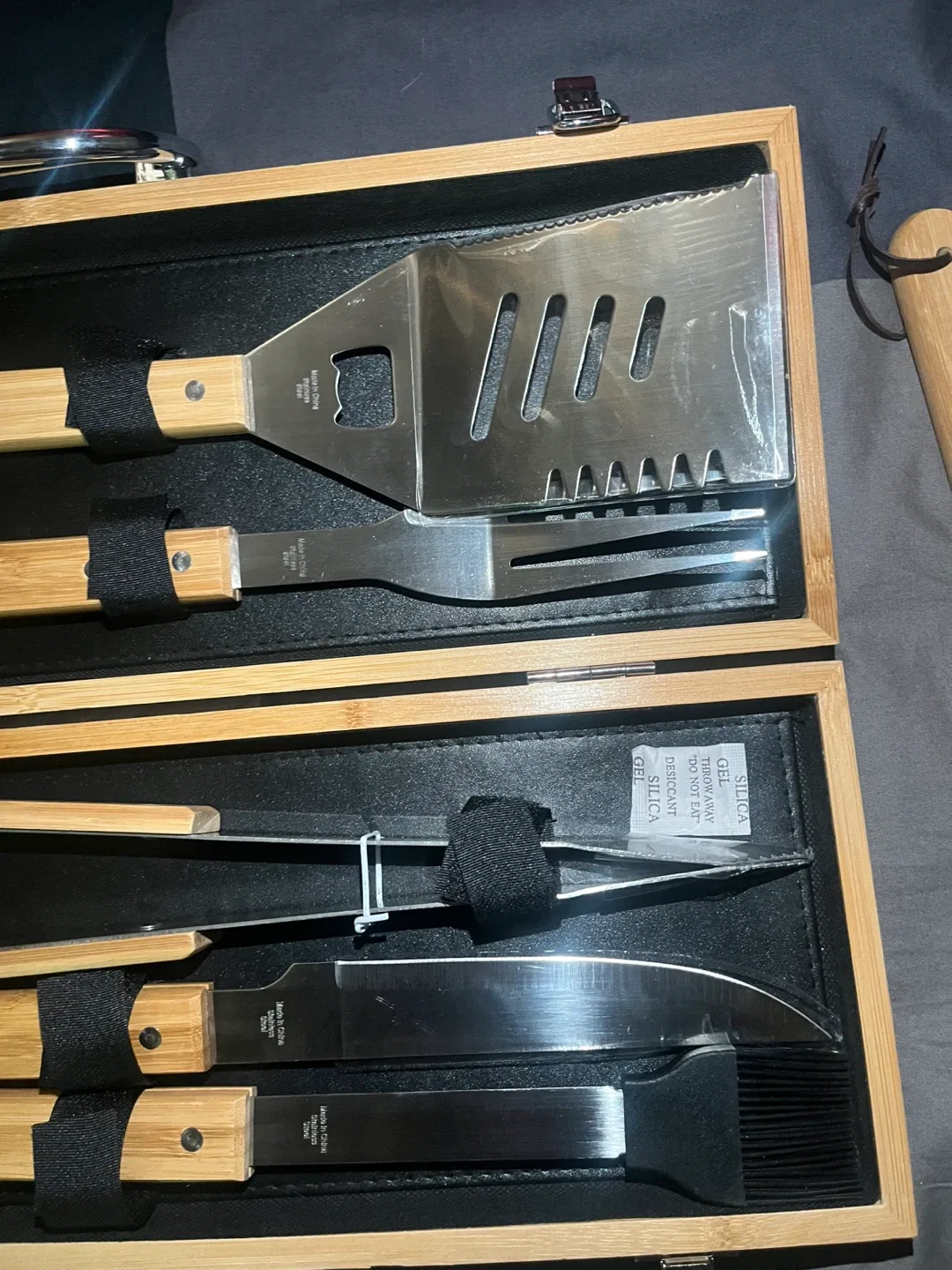 2 Park Ave BBQ Grill Tool Set image indicator(2)