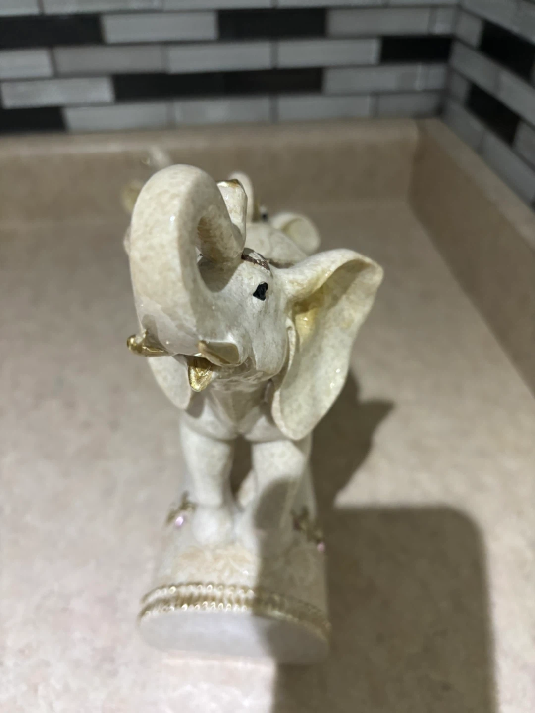 Elephant Figurine - photo 3