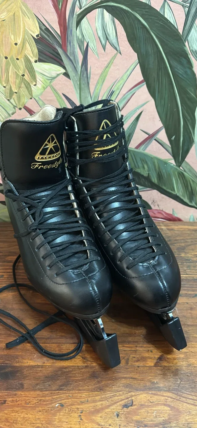 Jackson Freestyle Black Ice Skates