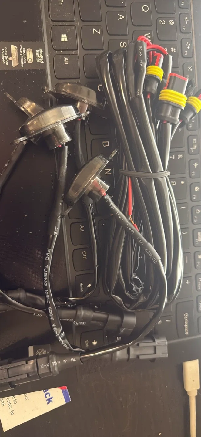 Assorted Car Parts image indicator(2)