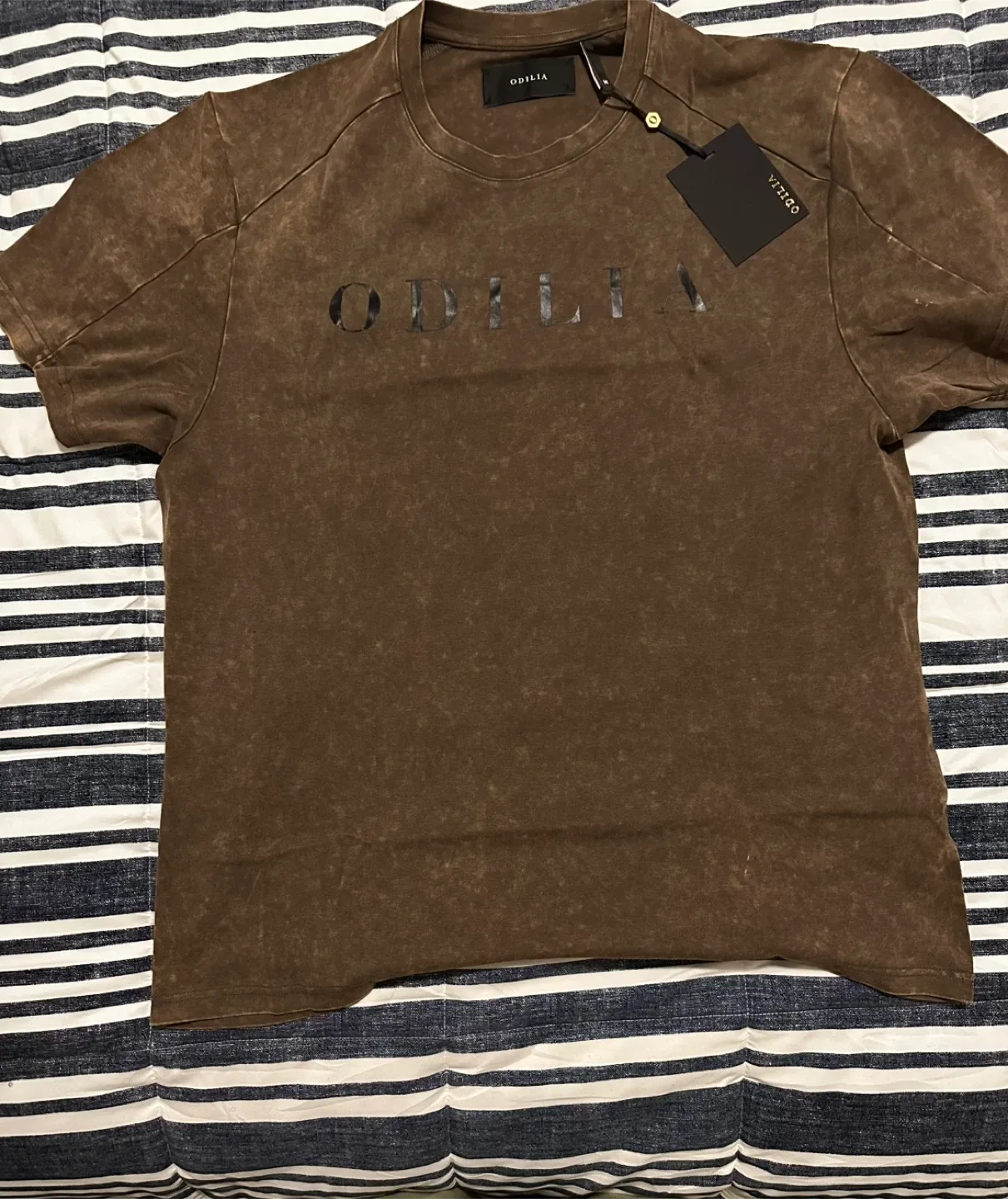 Odilia Brown T-Shirt - Size M image indicator(3)