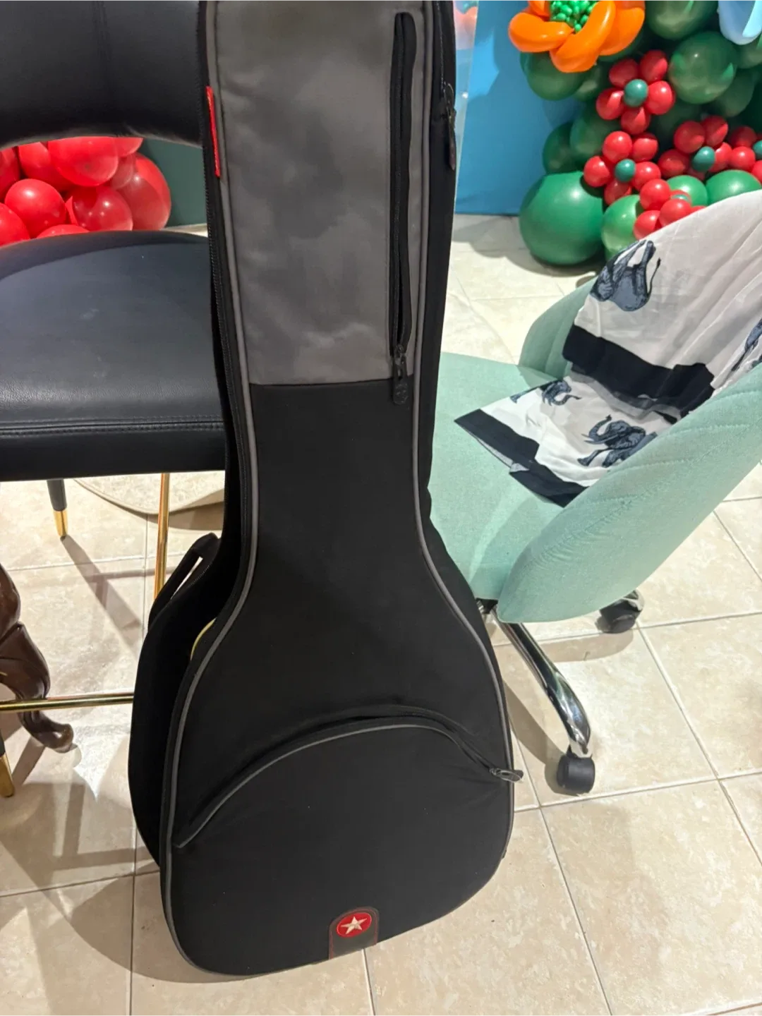 Washburn W10CEB Acoustic Guitar image indicator(7)